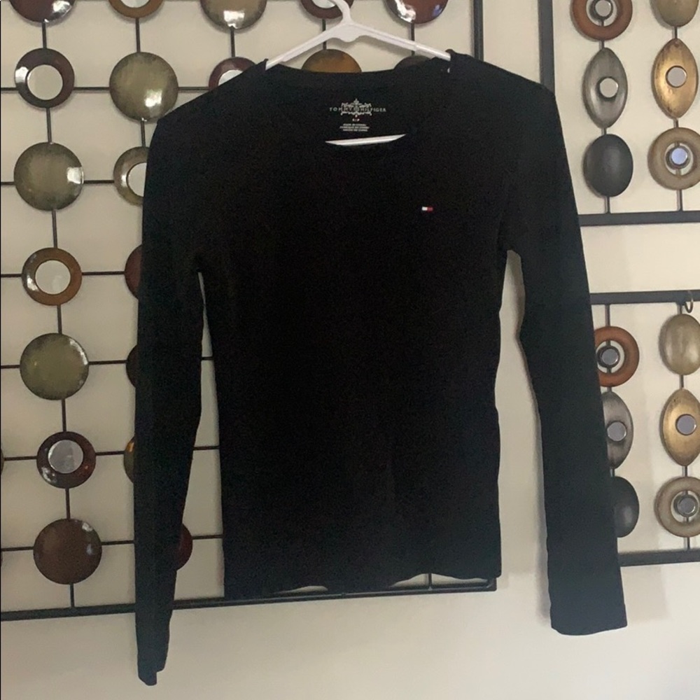 TOMMY HILFIGER black long sleeve